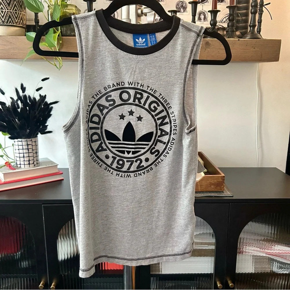adidas Originals Women's New Cinza Muscle Tee - Picture 4 of 9
